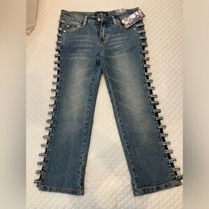 NWT Platinum Plush Capri Jeans